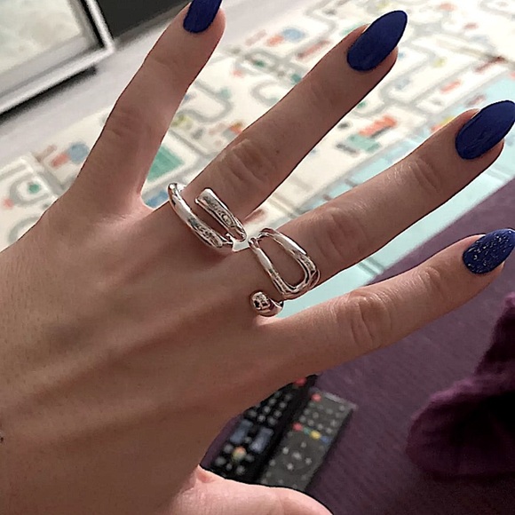 Sterling Silver Geometric Two Piece Ring Set - Picture 11 of 12